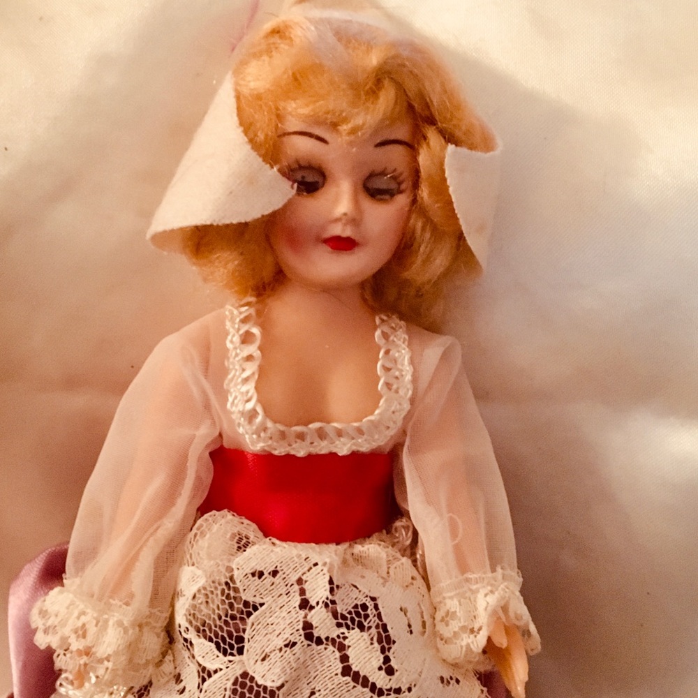 Vintage 1960's ARCO  Dolls of the World  Holland